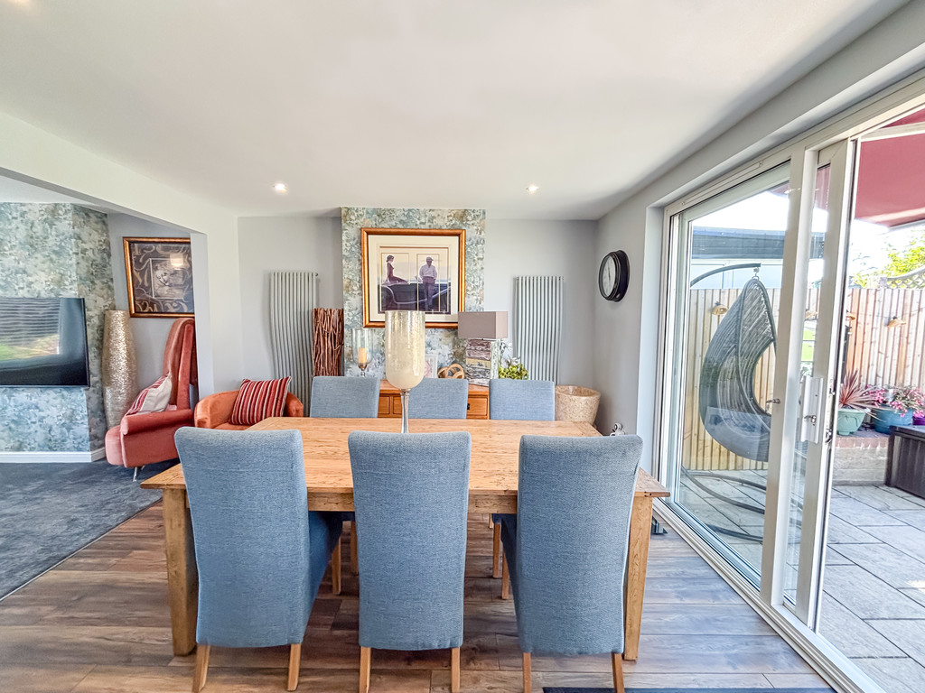 3 bed semi-detached house for sale in St. Deinols Close, Pengam, Blackwood  - Property Image 9