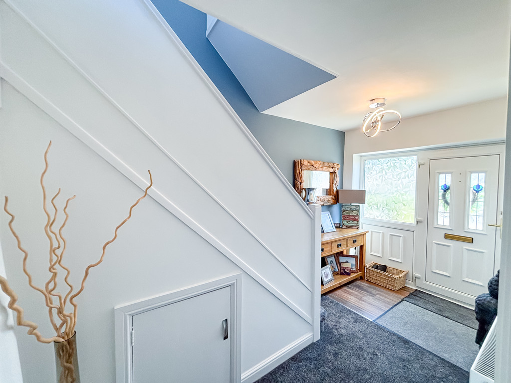 3 bed semi-detached house for sale in St. Deinols Close, Pengam, Blackwood  - Property Image 6