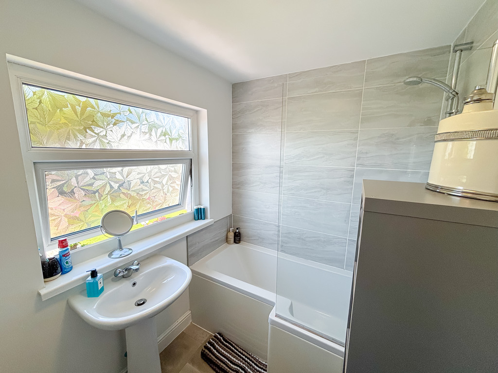 3 bed semi-detached house for sale in St. Deinols Close, Pengam, Blackwood  - Property Image 13