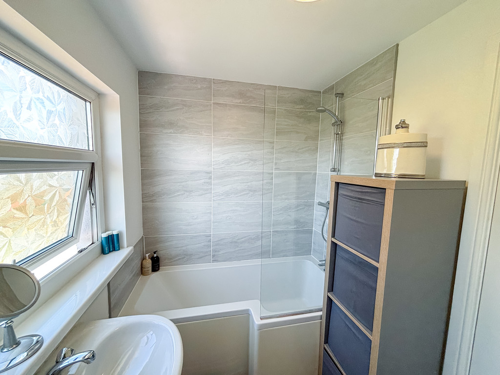 3 bed semi-detached house for sale in St. Deinols Close, Pengam, Blackwood  - Property Image 14