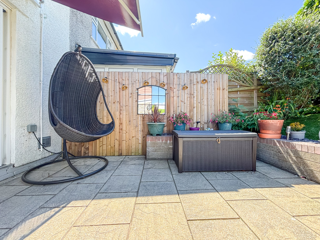 3 bed semi-detached house for sale in St. Deinols Close, Pengam, Blackwood  - Property Image 23
