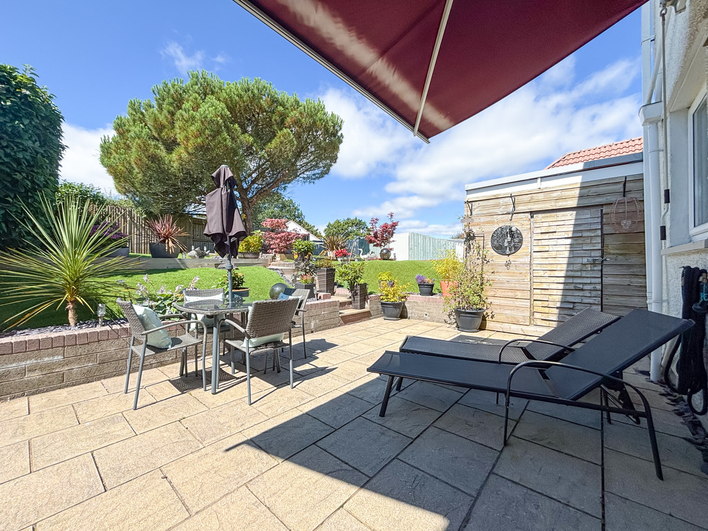 3 bed semi-detached house for sale in St. Deinols Close, Pengam, Blackwood  - Property Image 22