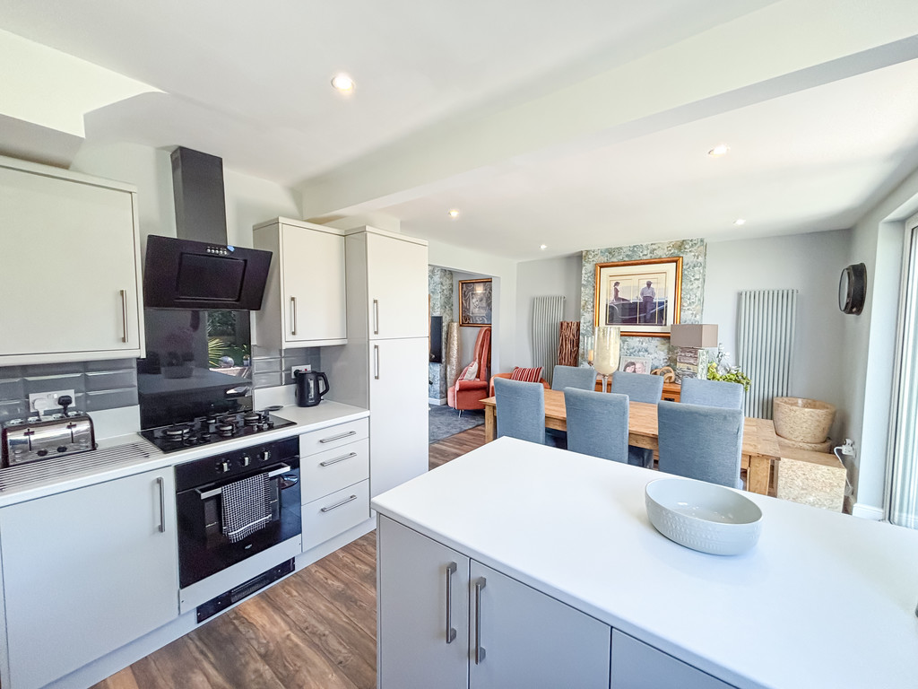 3 bed semi-detached house for sale in St. Deinols Close, Pengam, Blackwood  - Property Image 11