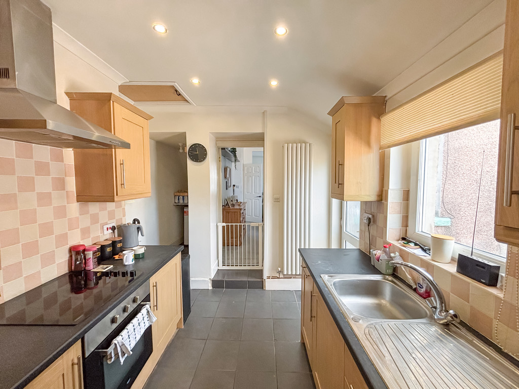 3 bed terraced house for sale in Hanbury Street, Glan Y Nant  - Property Image 8