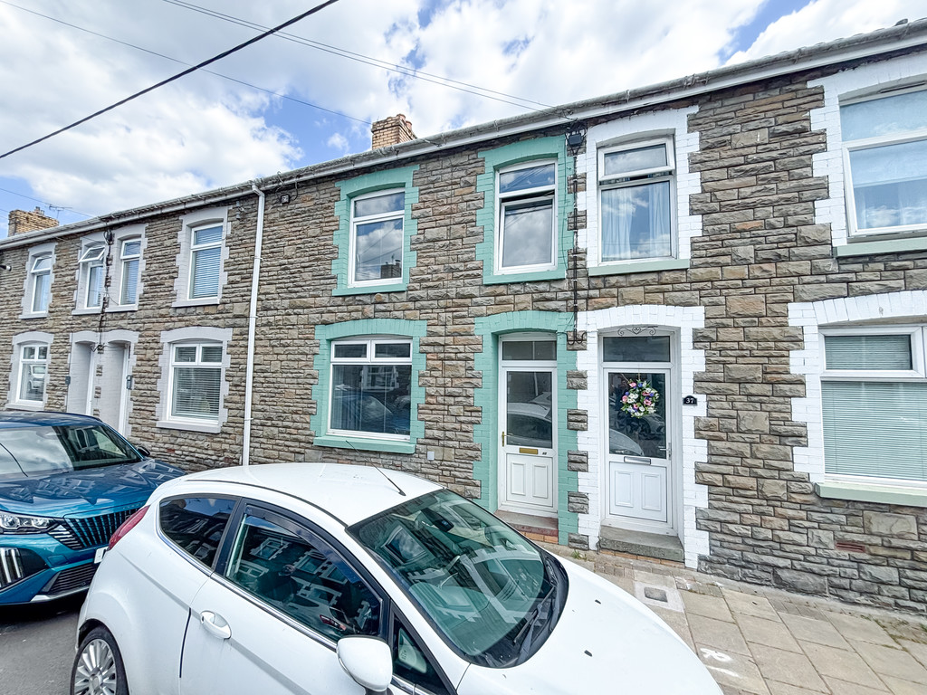 3 bed terraced house for sale in Hanbury Street, Glan Y Nant