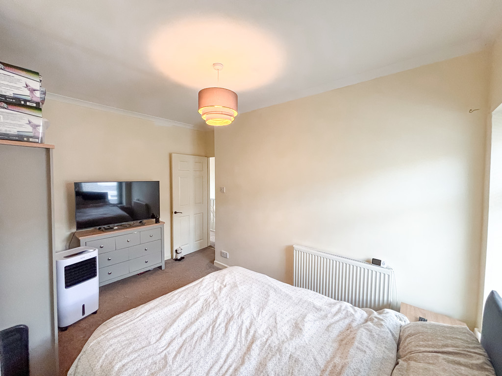 3 bed terraced house for sale in Hanbury Street, Glan Y Nant  - Property Image 15