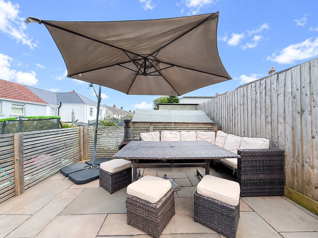 3 bed terraced house for sale in Treowen Road, Newbridge - Property Image 28