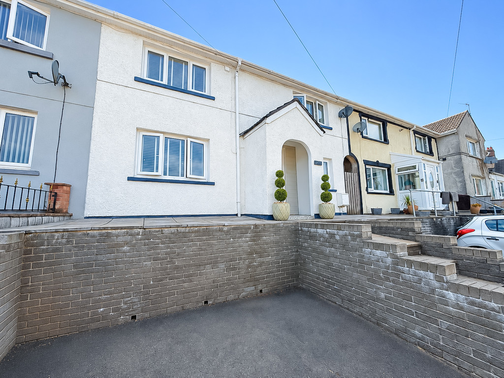 3 bed terraced house for sale in Treowen Road, Newbridge - Property Image 33