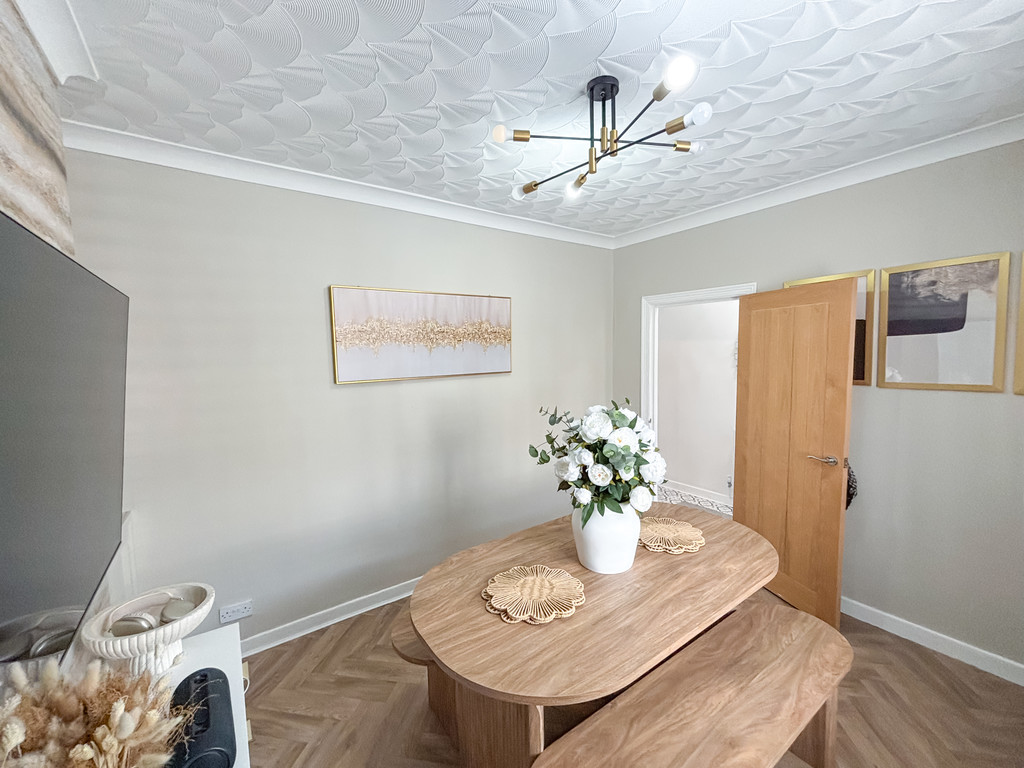 2 bed terraced house for sale in Baldwin Street, Bargoed  - Property Image 8