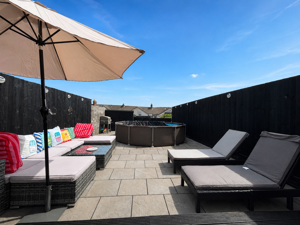 2 bed terraced house for sale in Baldwin Street, Bargoed  - Property Image 21
