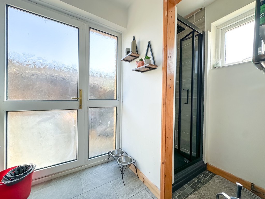 3 bed semi-detached house for sale in Greenhill Place, Gelligaer  - Property Image 9