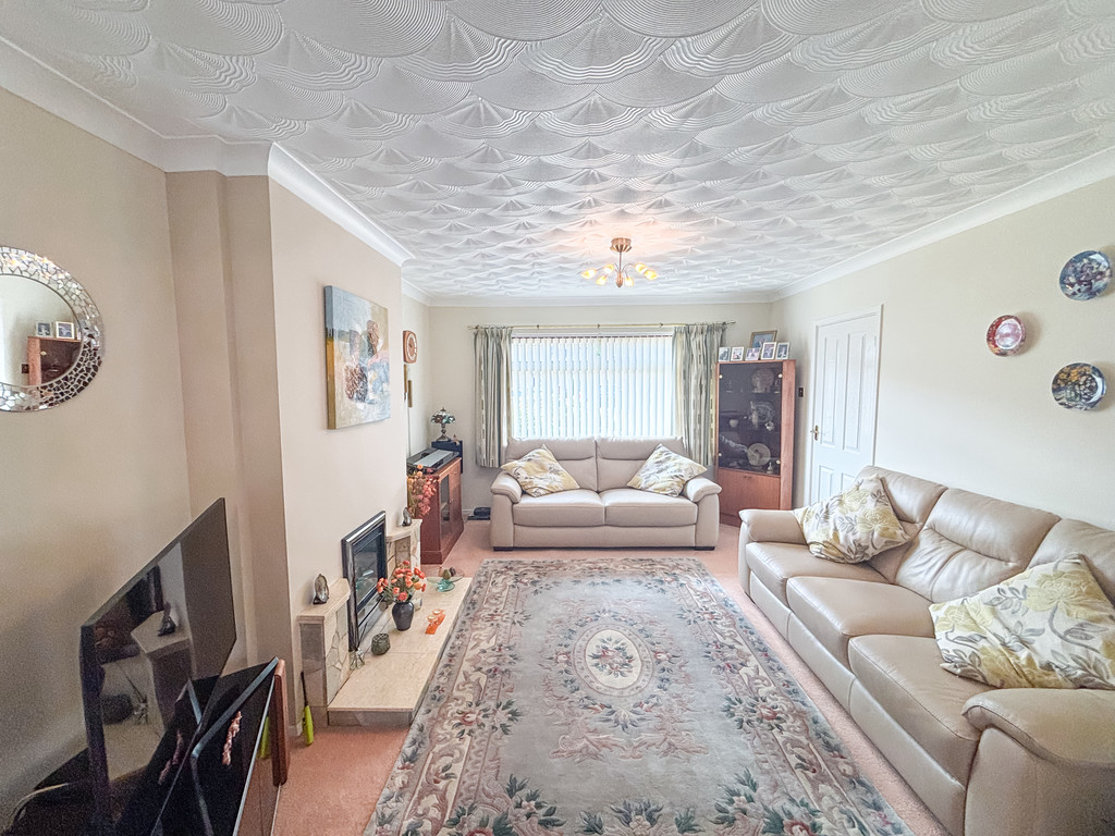 3 bed semi-detached house for sale in Oakdale Terrace, Penmaen, Blackwood  - Property Image 7