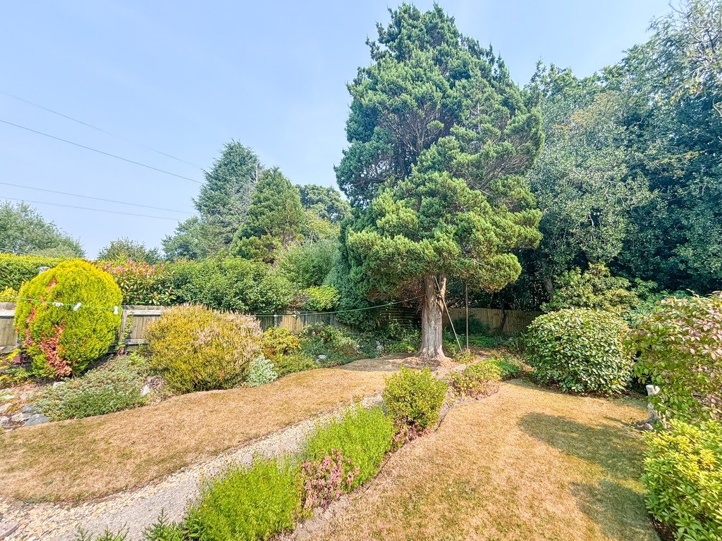 3 bed semi-detached house for sale in Oakdale Terrace, Penmaen, Blackwood  - Property Image 22
