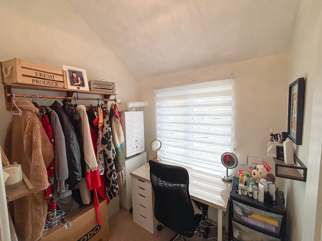 3 bed terraced house for sale in St. Annes Crescent, Bargoed - Property Image 15