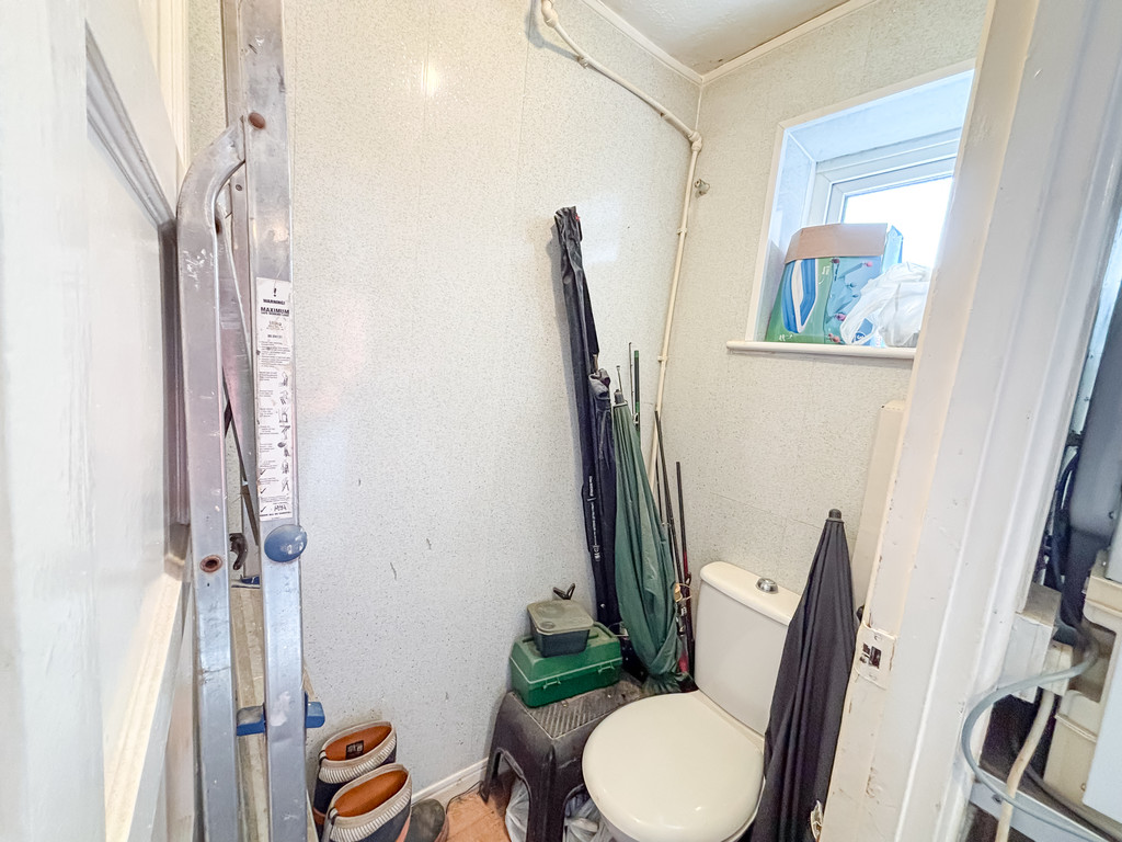 3 bed semi-detached house for sale in The Close, Cefn Hengoed  - Property Image 10