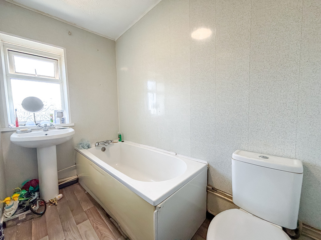 3 bed semi-detached house for sale in The Close, Cefn Hengoed  - Property Image 11