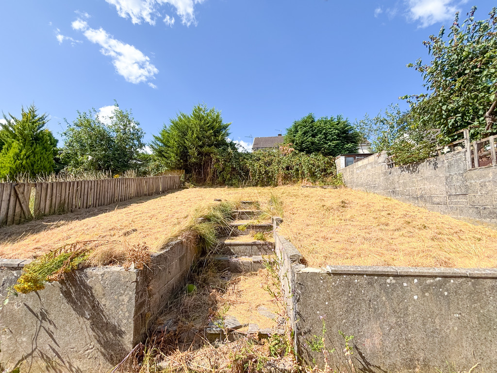 3 bed semi-detached house for sale in The Close, Cefn Hengoed  - Property Image 19