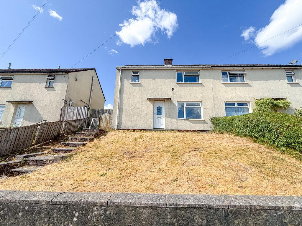 3 bed semi-detached house for sale in The Close, Cefn Hengoed  - Property Image 20