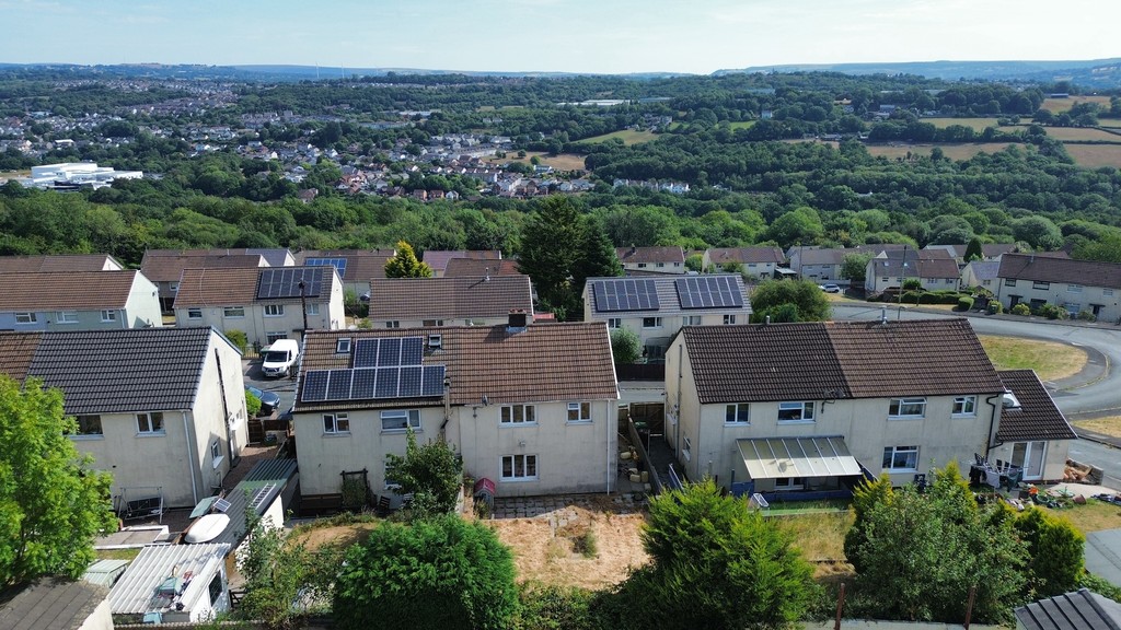 3 bed semi-detached house for sale in The Close, Cefn Hengoed  - Property Image 2