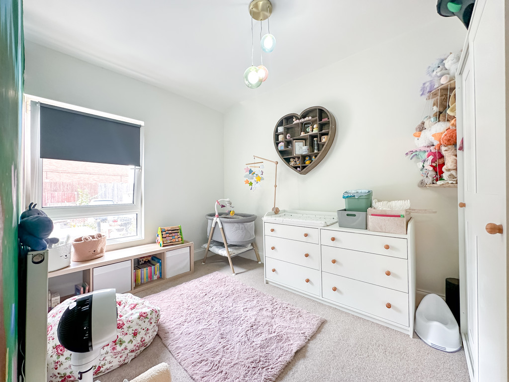 3 bed terraced house for sale in Sir Ivor Road, Pontllanfraith - Property Image 11