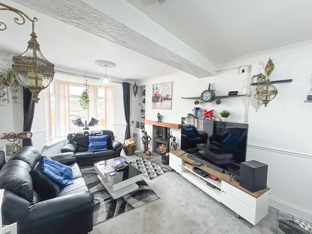 2 bed terraced house for sale in Cardiff Road, Bargoed - Property Image 2