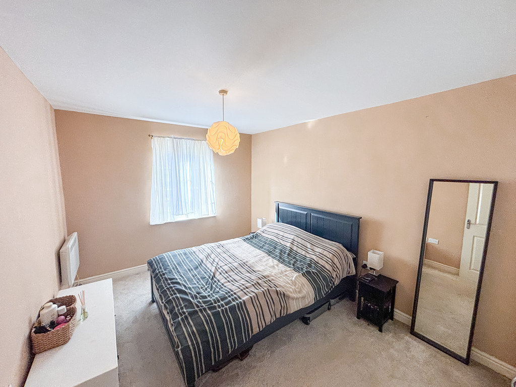 1 bed ground floor flat for sale in Heron Drive, Penallta - Property Image 10