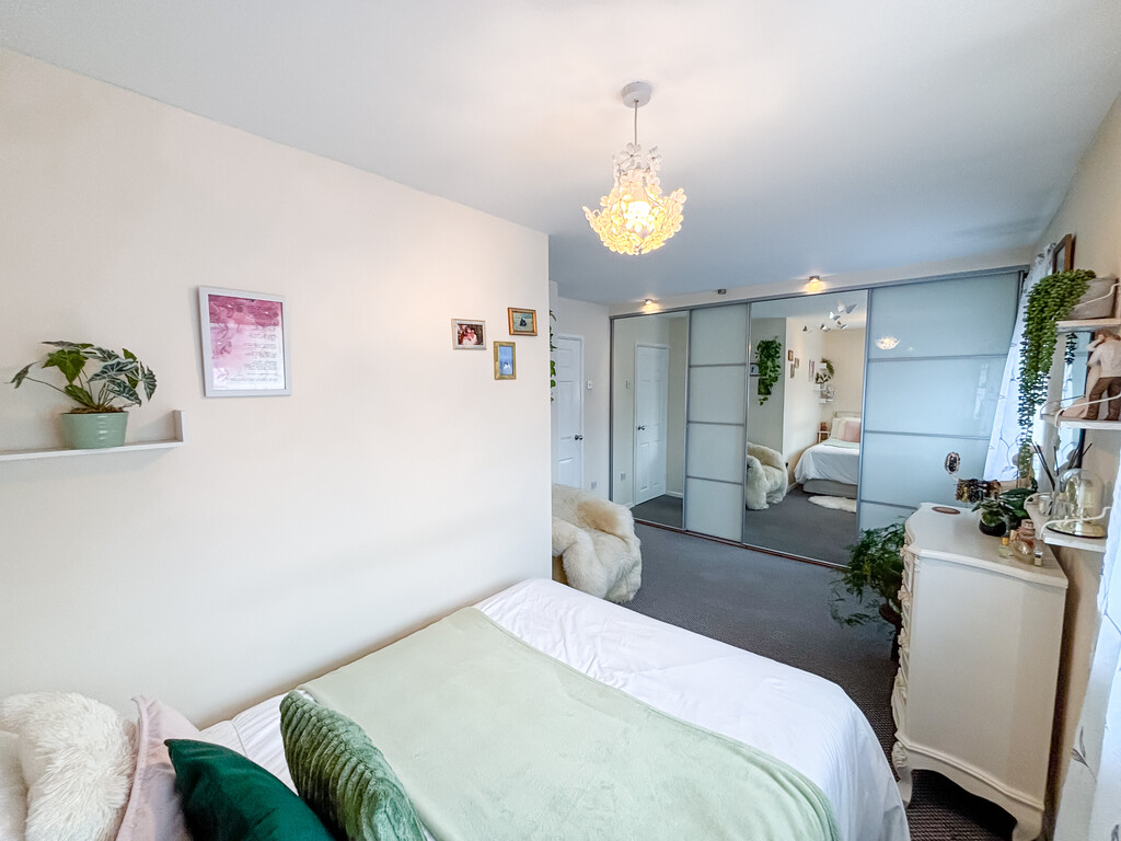 3 bed detached house for sale in Julian Heights, Fleur De Lis, NP12  - Property Image 18