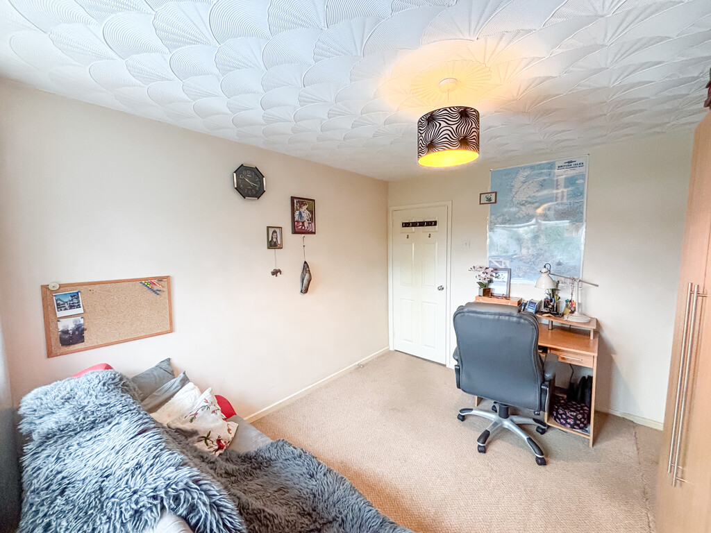 3 bed detached house for sale in Julian Heights, Fleur De Lis, NP12  - Property Image 20