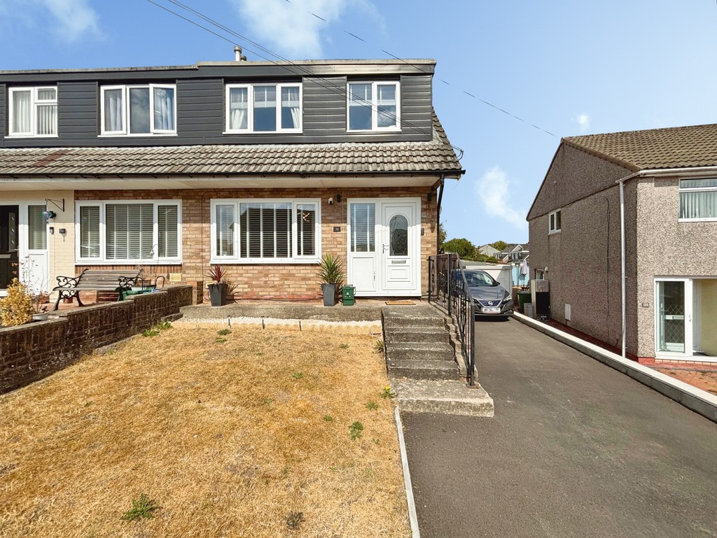 3 bed semi-detached house for sale in Fairways, Bargoed