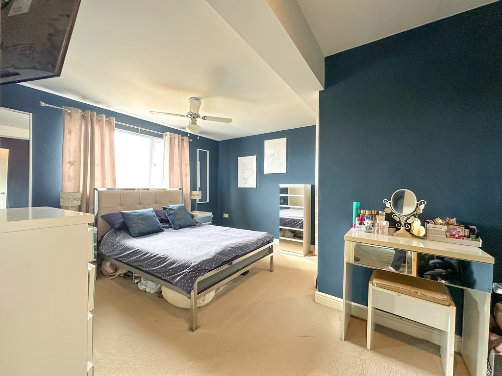 3 bed semi-detached house for sale in Sannan Street, Aberbargoed - Property Image 11