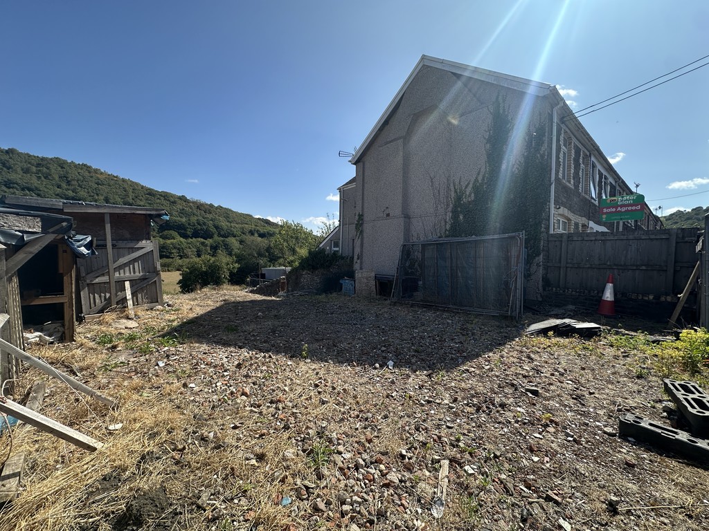 4 bed plot for sale in Land Adjacent to, 80 Garden Street - Property Image 10