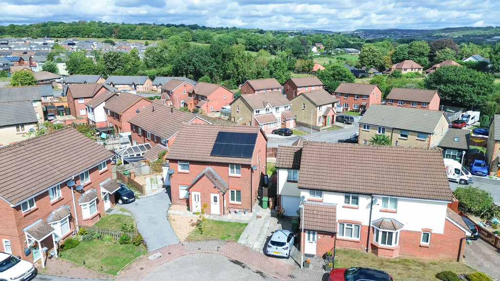 2 bed semi-detached house for sale in Glas Fryn, Penpedairheol