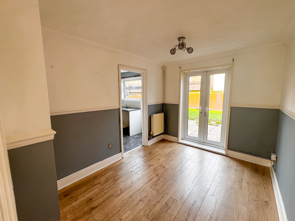 3 bed semi-detached house for sale in Penmaen Close, Cefn Hengoed  - Property Image 3