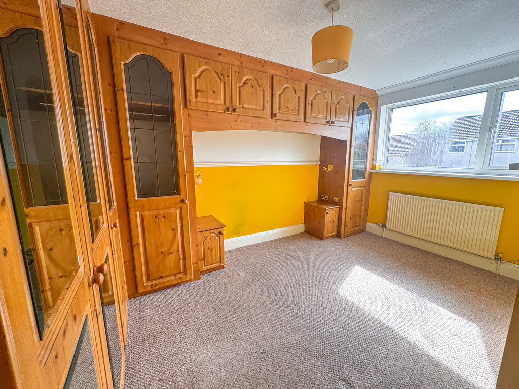 3 bed semi-detached house for sale in Penmaen Close, Cefn Hengoed  - Property Image 7