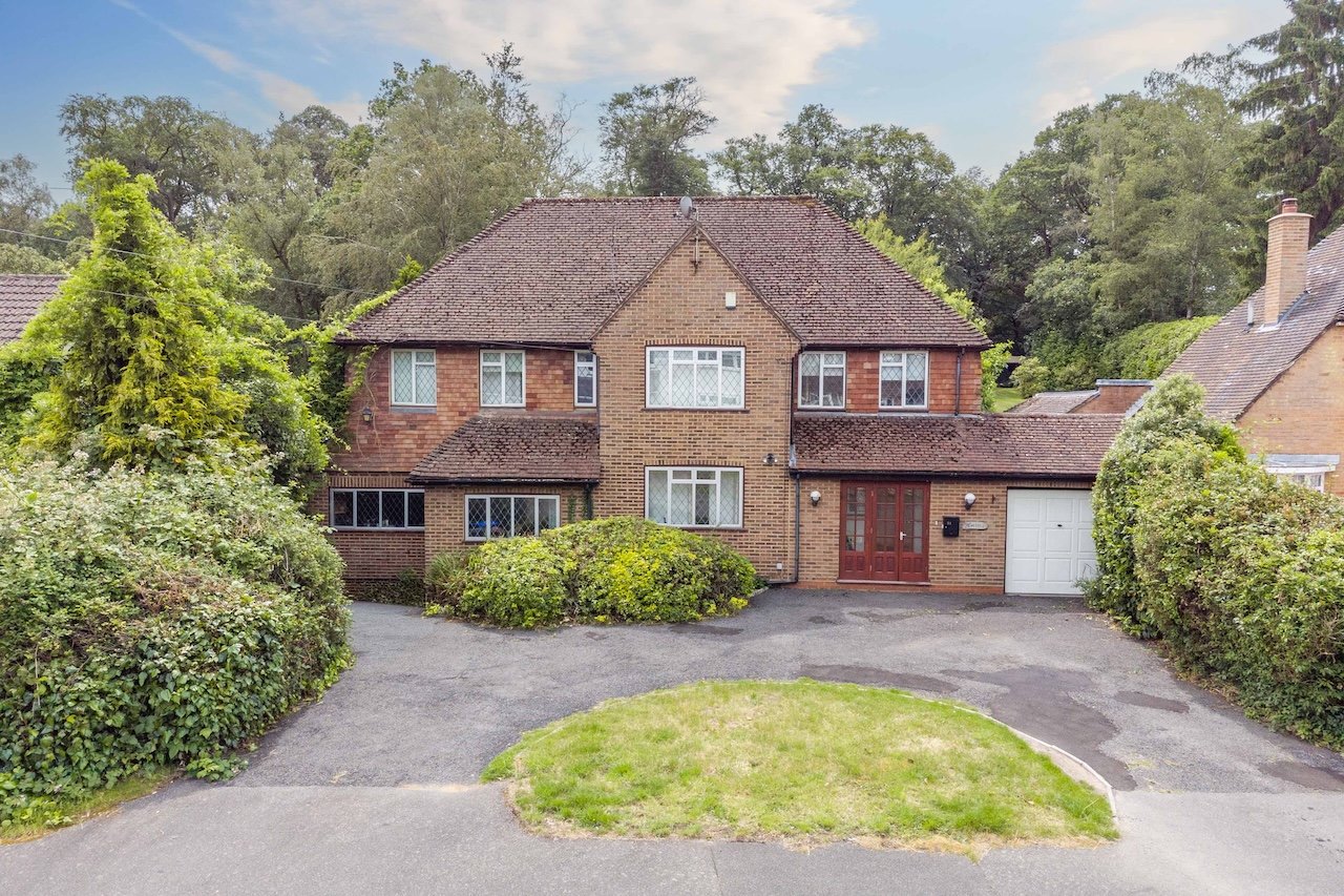 Howards Wood Drive
