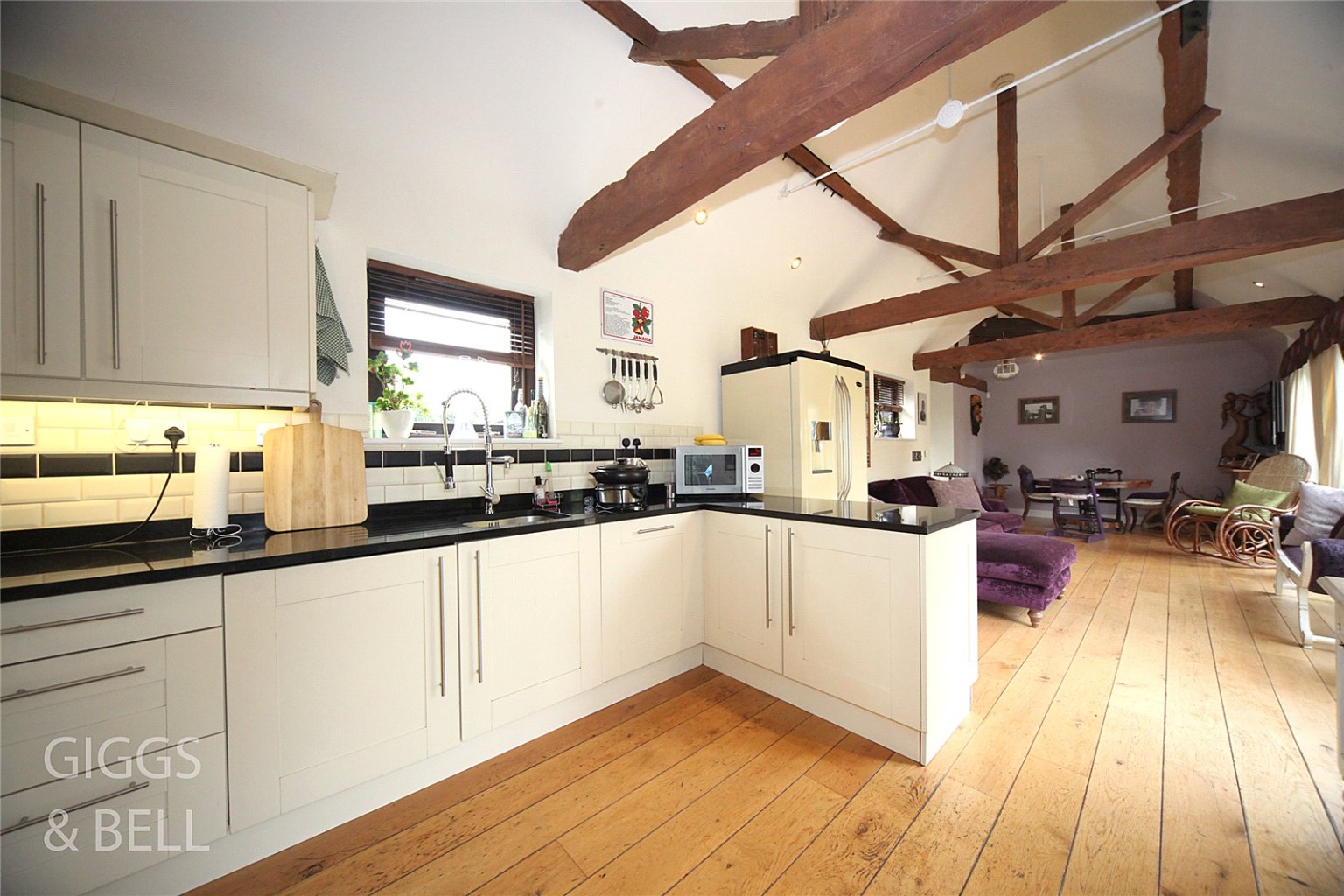 3 bed detached house for sale in Sundon Road, Luton  - Property Image 7