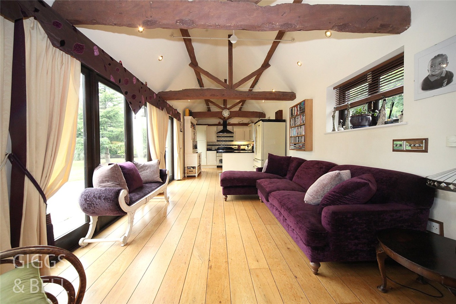 3 bed detached house for sale in Sundon Road, Luton  - Property Image 5