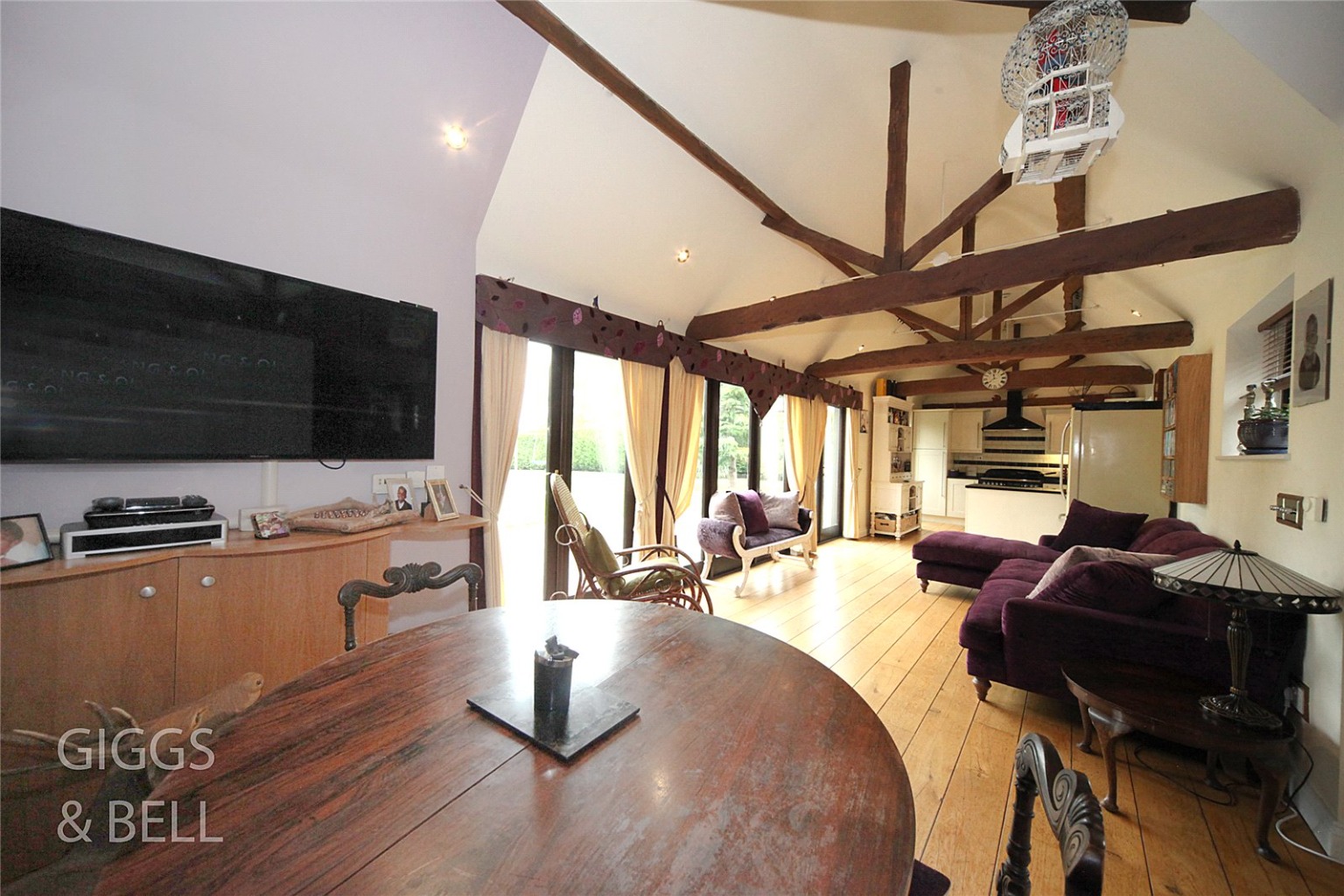 3 bed detached house for sale in Sundon Road, Luton  - Property Image 4