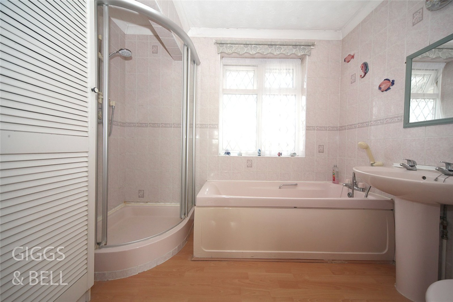 3 bed detached house for sale in Graham Gardens  - Property Image 12