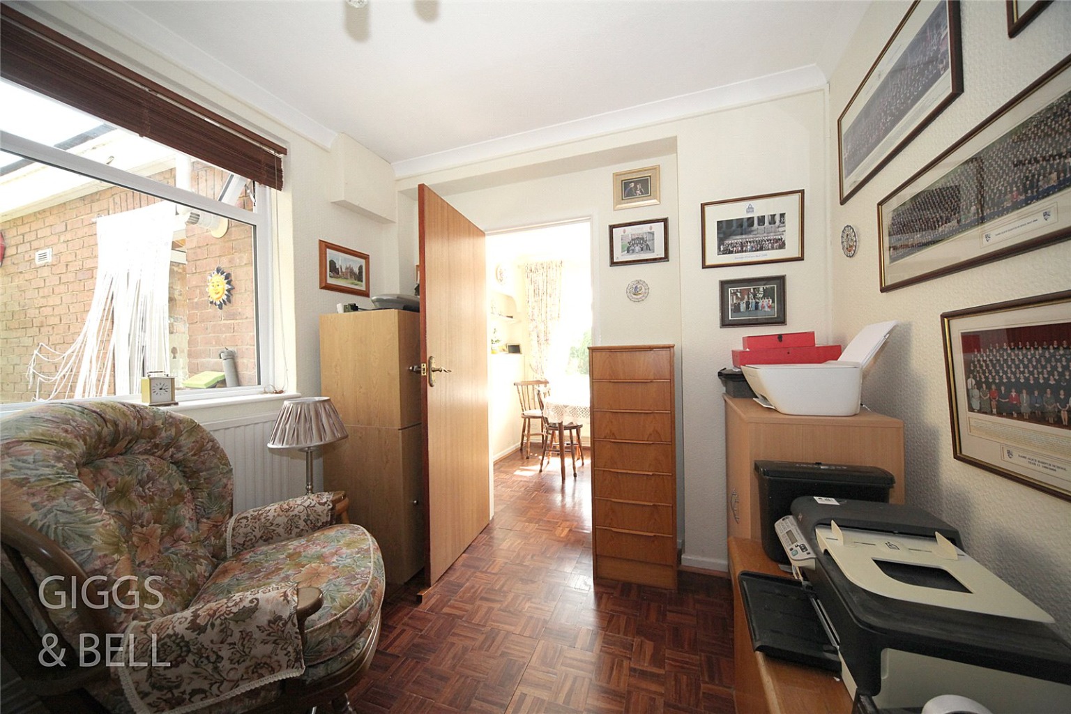 3 bed detached house for sale in Graham Gardens  - Property Image 7