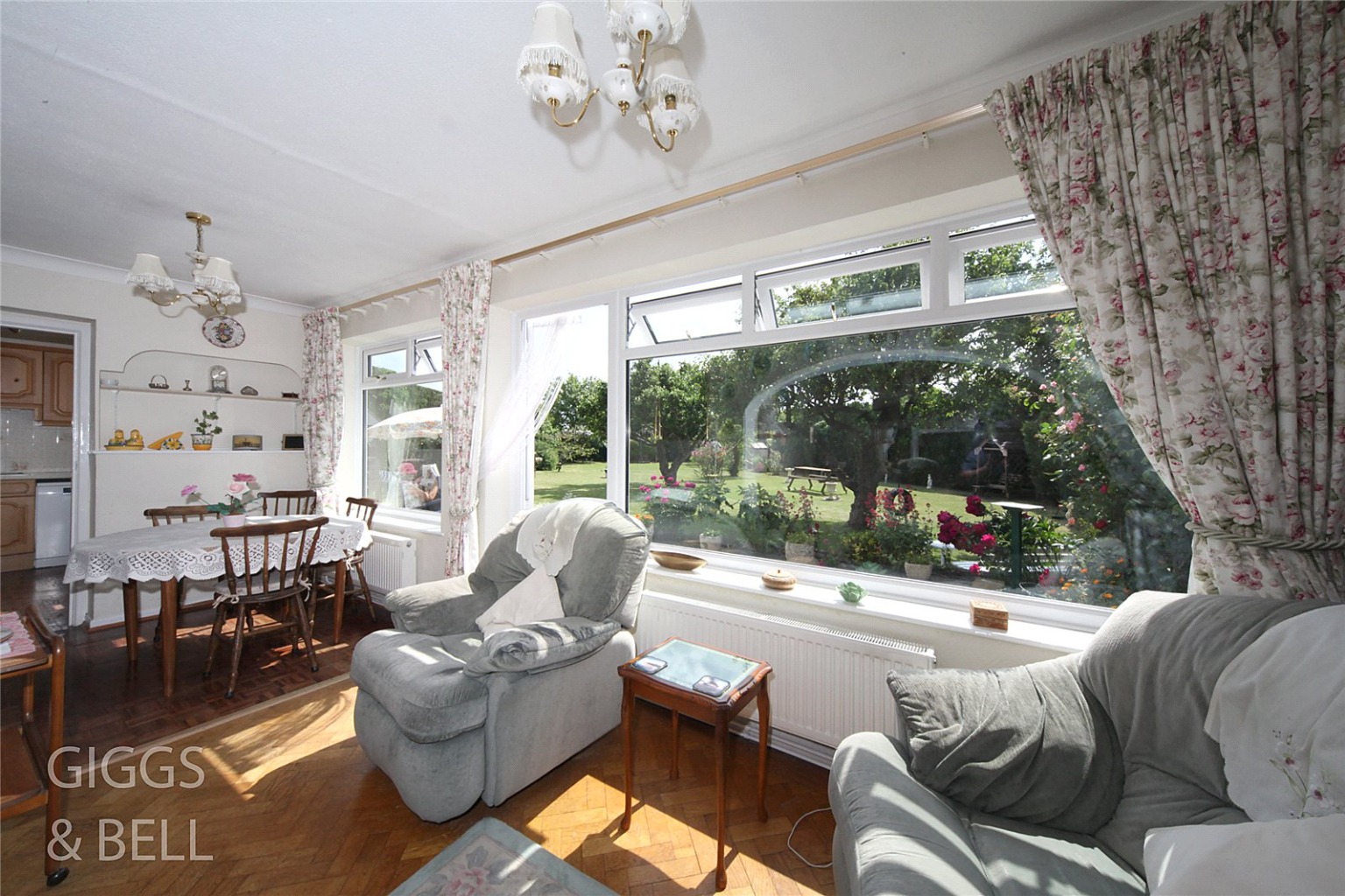 3 bed detached house for sale in Graham Gardens  - Property Image 5