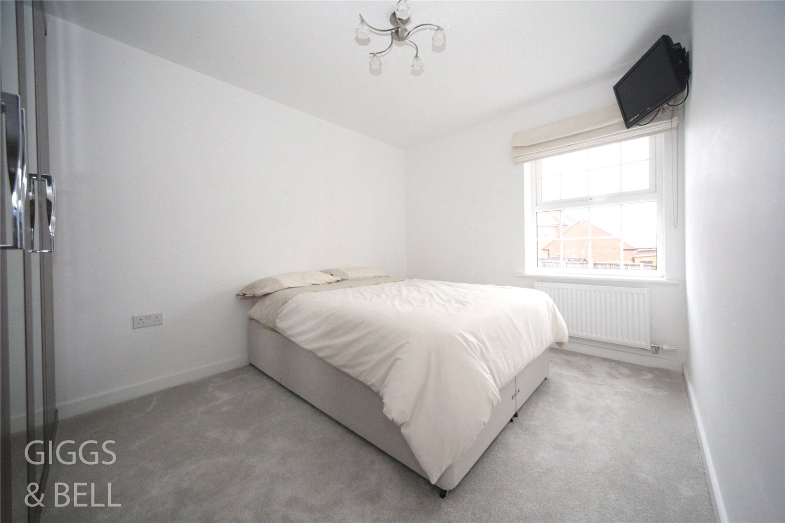 4 bed detached house for sale in Clinton Avenue, Luton 13