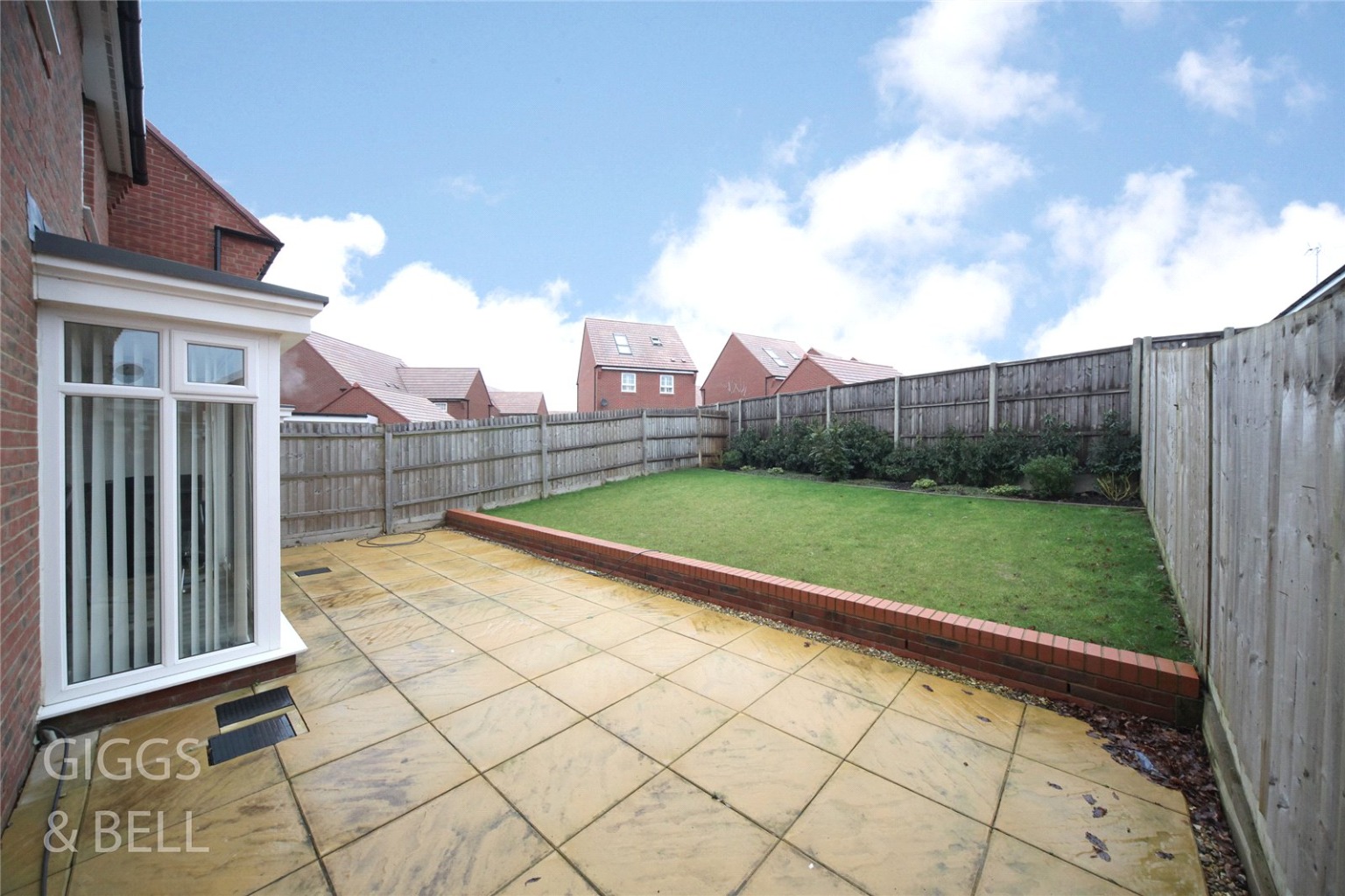 4 bed detached house for sale in Clinton Avenue, Luton 16