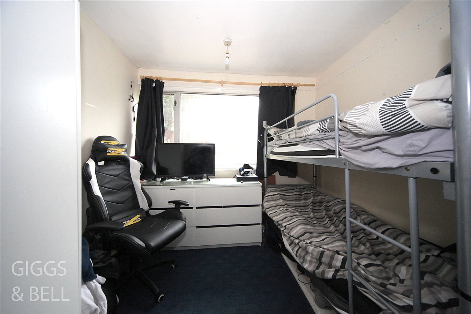 3 bed terraced house for sale in Brendon Avenue  - Property Image 11