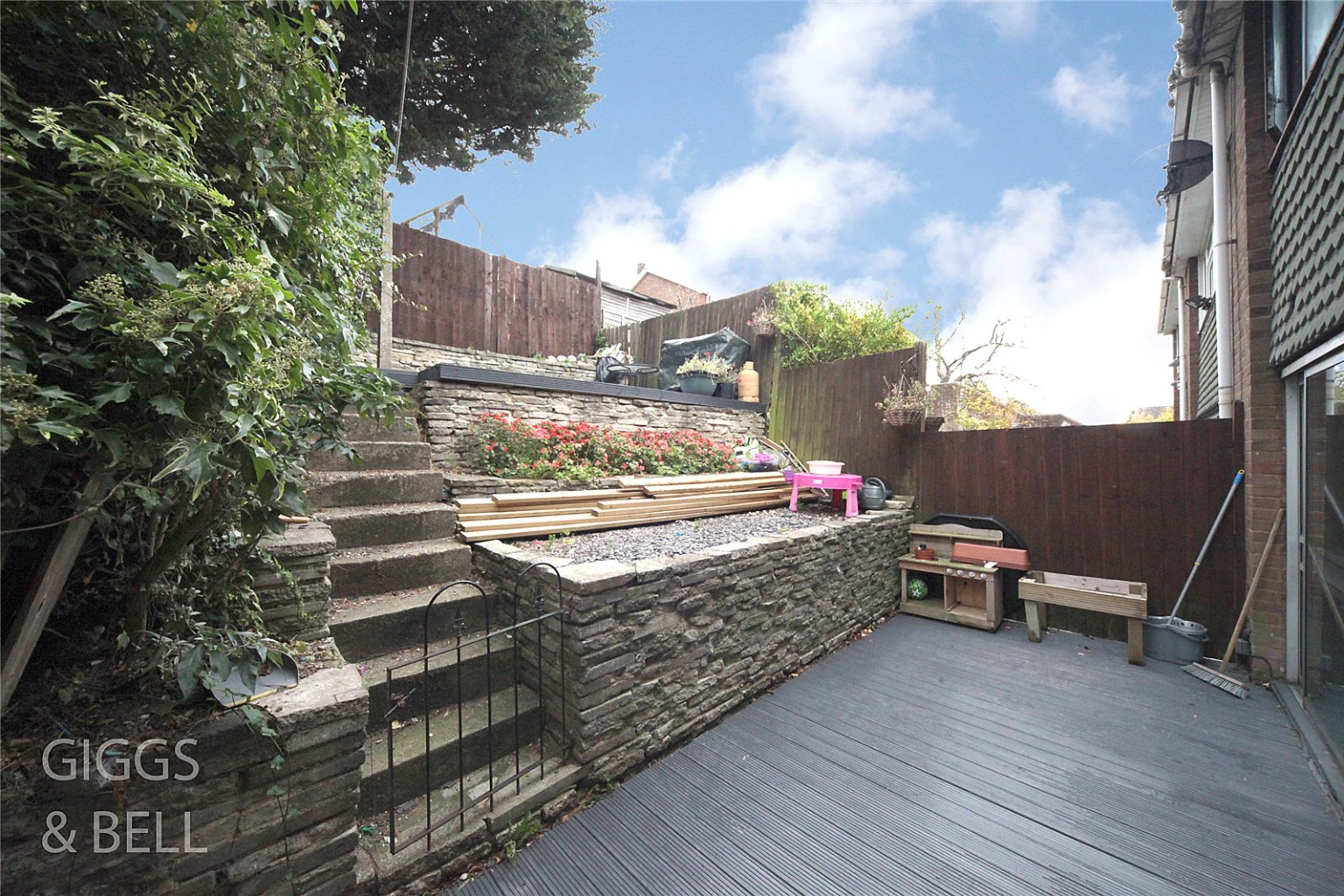 3 bed terraced house for sale in Brendon Avenue 13