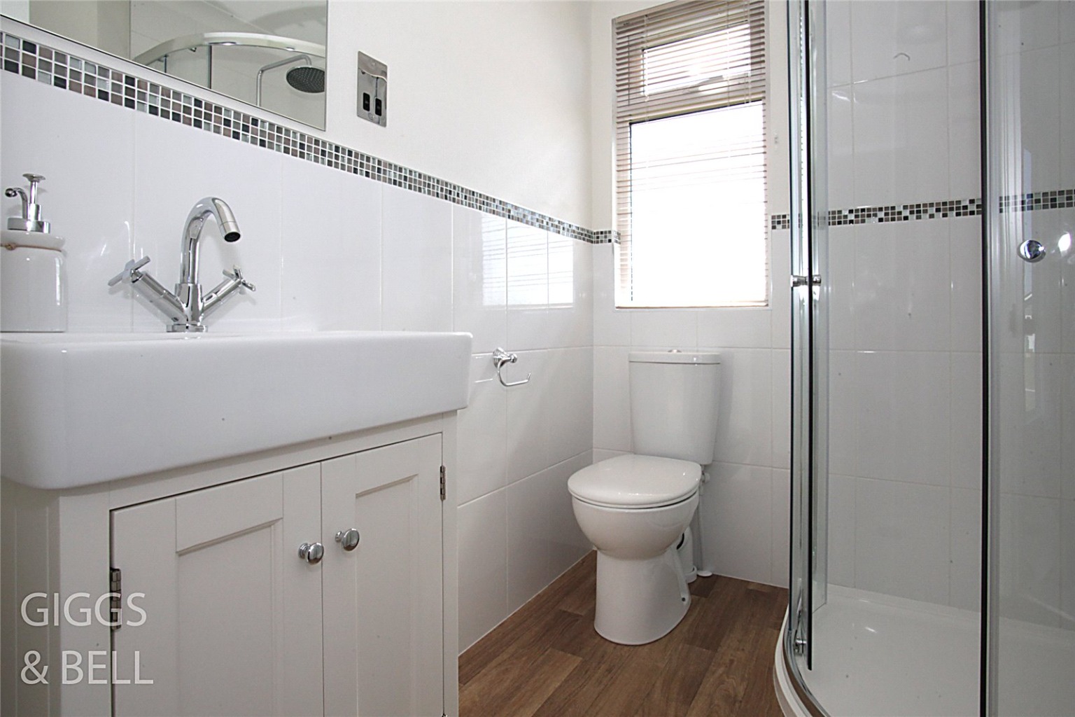 2 bed detached house for sale, Shefford 16