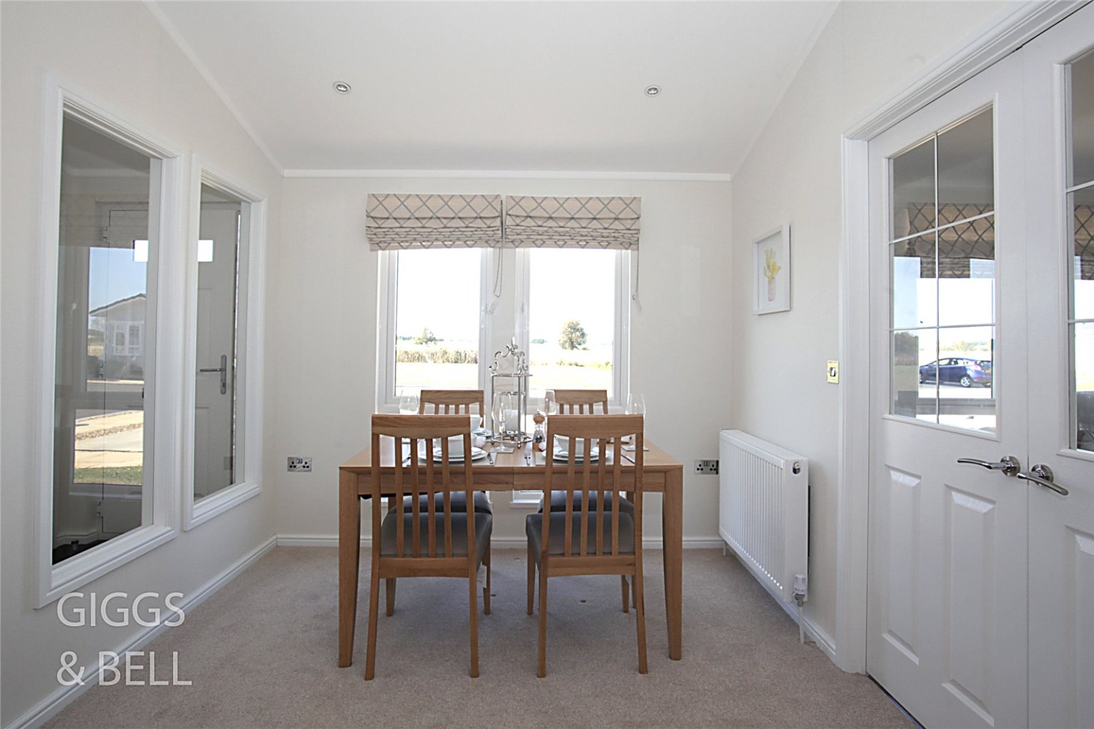 2 bed detached house for sale, Shefford 8
