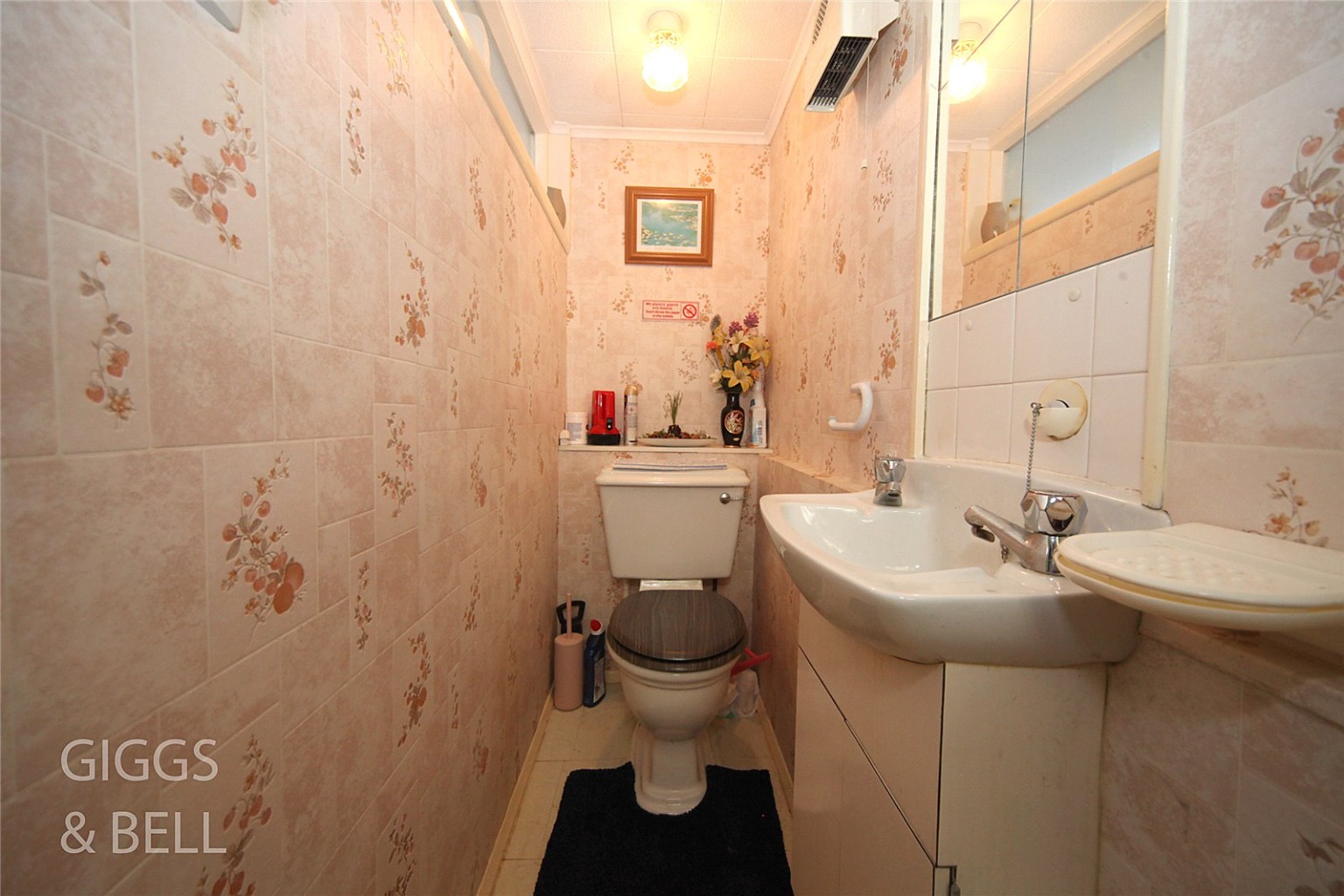 3 bed link detached house for sale in Brompton Close, Luton  - Property Image 6