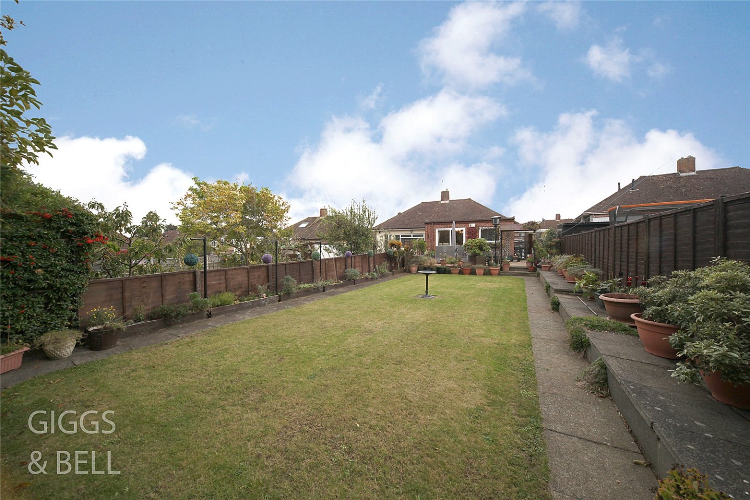 3 bed semi-detached bungalow for sale in Stanford Road, Luton  - Property Image 16