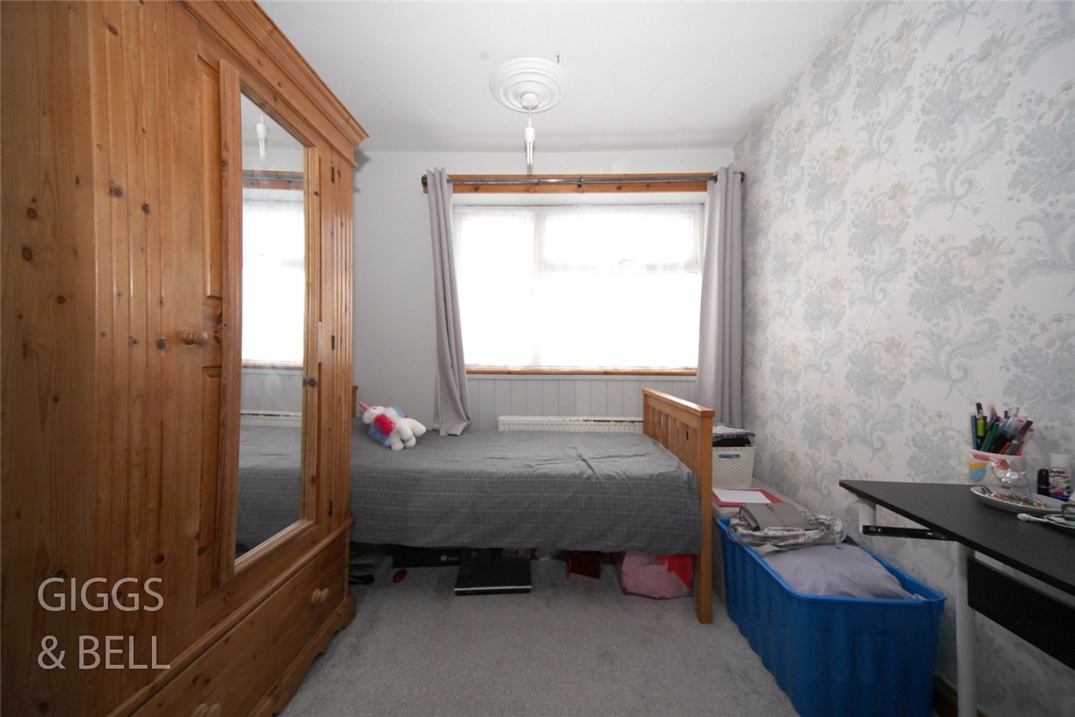 4 bed semi-detached house for sale in Tenby Drive, Luton 11